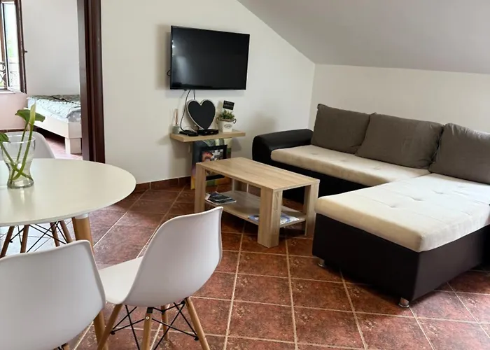 Apartment Atina