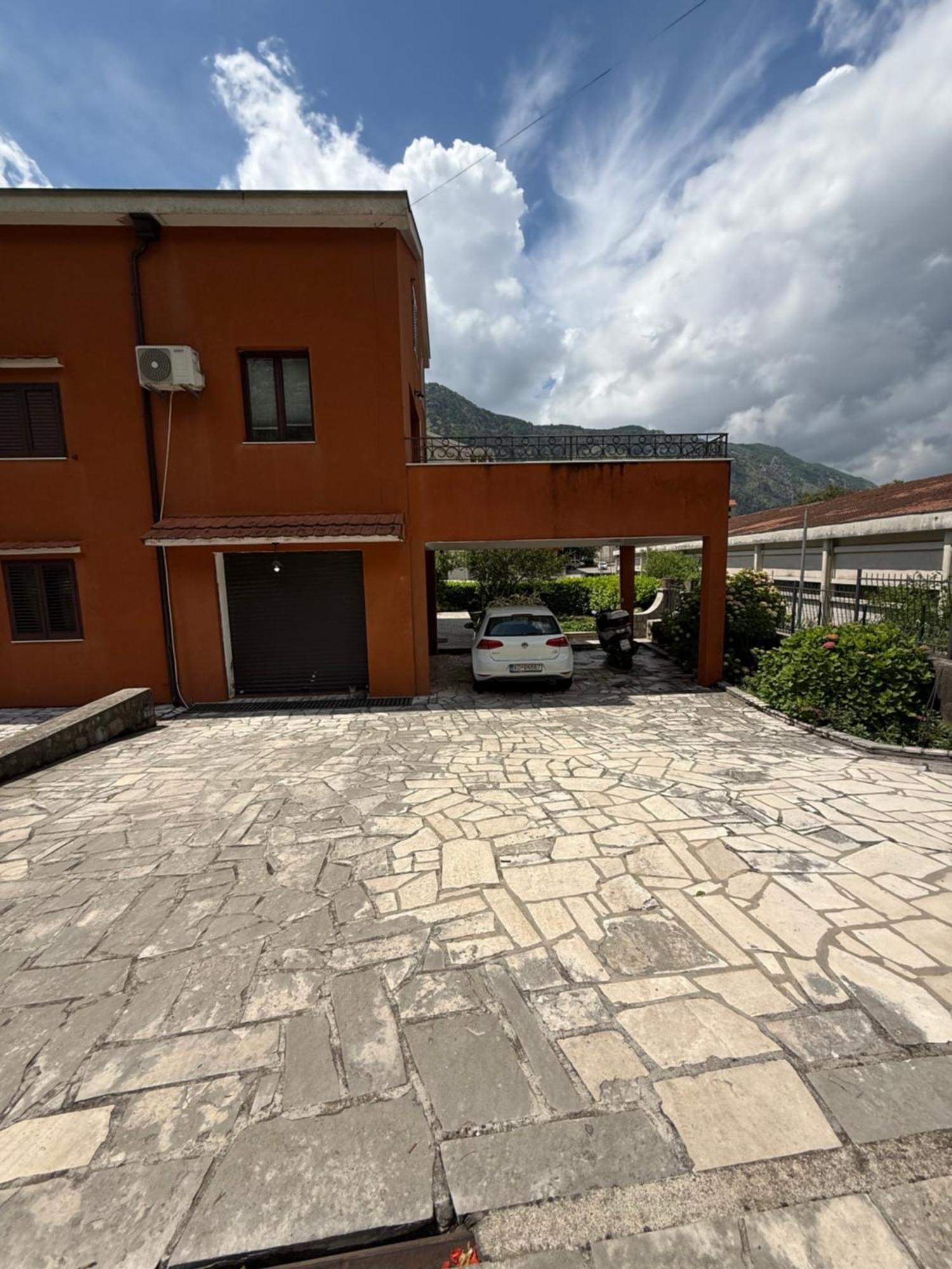Atina * Cattaro